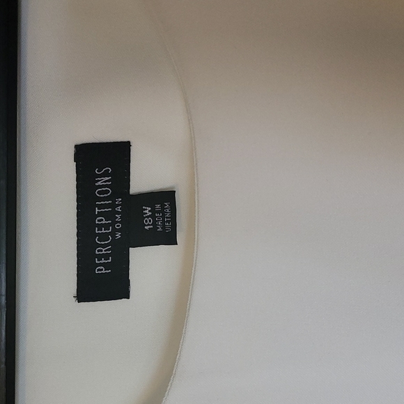 Perceptions size 18W cream, tweed and black top - Picture 2 of 5